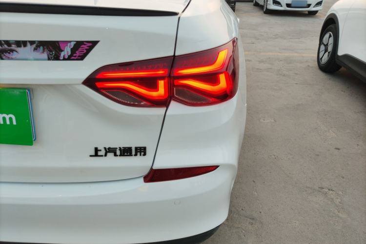 Used Chevrolet Monza 2019 Redline 320T Dual-Clutch Sporty Version China VI Standard