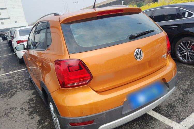 Used Volkswagen Polo 2016 1.6L Cross Polo Automatic Rear Left 45 Deg