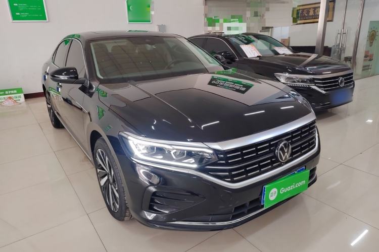 Used Volkswagen Passat 2023 Facelift 330TSI Luxury Edition
