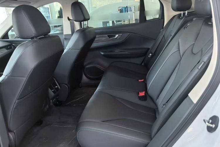 Used Hongqi E-QM5 2022 431 km Charge & Enjoy Edition