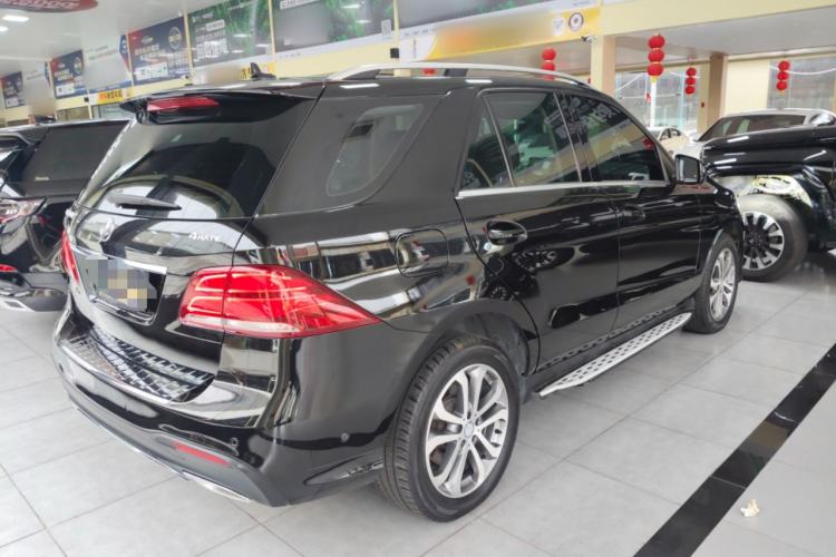 Used Mercedes-Benz GLE 2016 GLE 320 4MATIC Dynamic Edition Rear Right 45 Deg