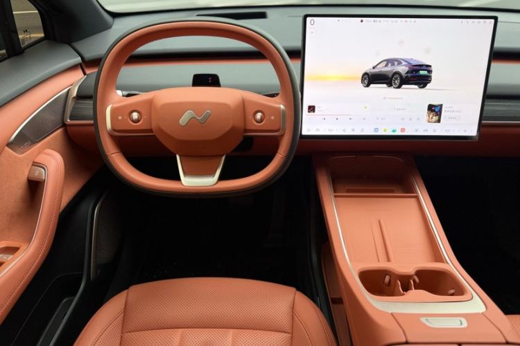 Used ONVO L60 2024 85 kWh Rear-Drive Version
