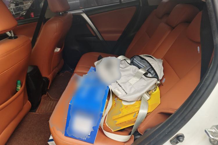 Used Toyota RAV4 2016 2.0L CVT Two-Wheel Drive Urban Edition China V Standard
