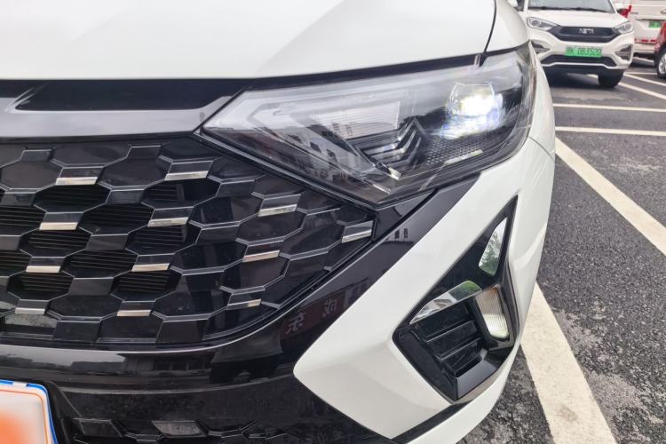 Used Jetta VS5 2024 Model, 5th Anniversary Edition Left Front Headlight