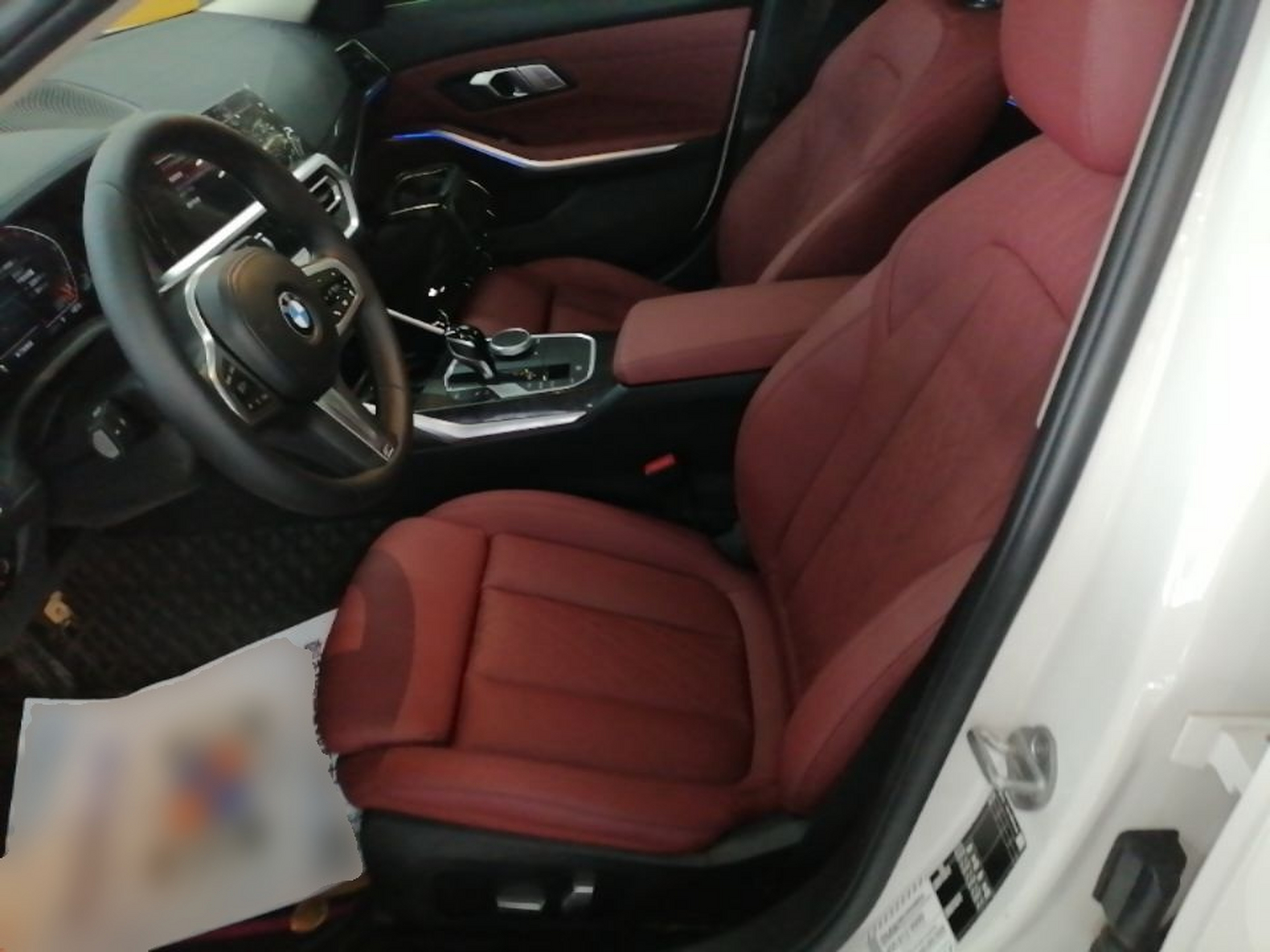 Vordere Reihe im Auto
