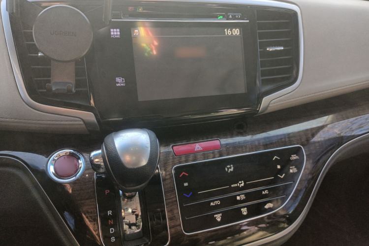 Used Honda Odyssey 2015 Updated Version 2.4L Smart Edition Audio And AC Panel