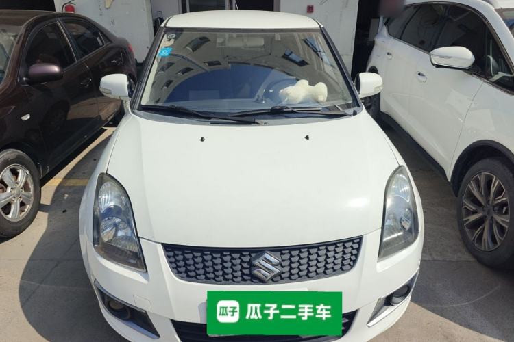 Used Suzuki Swift 2013 1.5L Automatic Standard Edition
