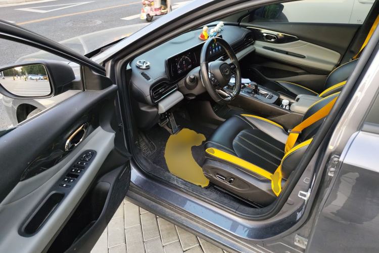 Used GAC Trumpchi EMPOW 2021 270T DCT J15 Version Driver Seat