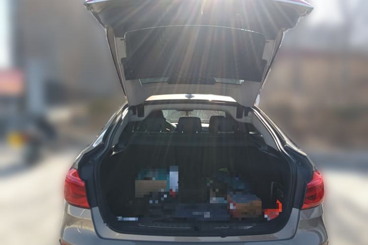 Used BMW 3 Series GT 2018 320i Sport Edition
