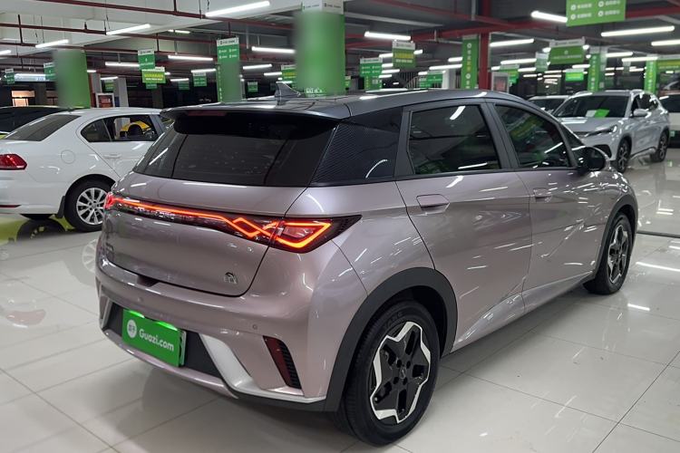 Used BYD Dolphin 2021 405 km Fashion Edition
