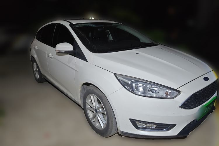 Used Ford Focus 2015 Hatchback EcoBoost 125 Automatic Supreme Style Edition
