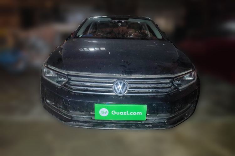 Used Volkswagen Magotan 2017 330TSI DSG Leading Model Front