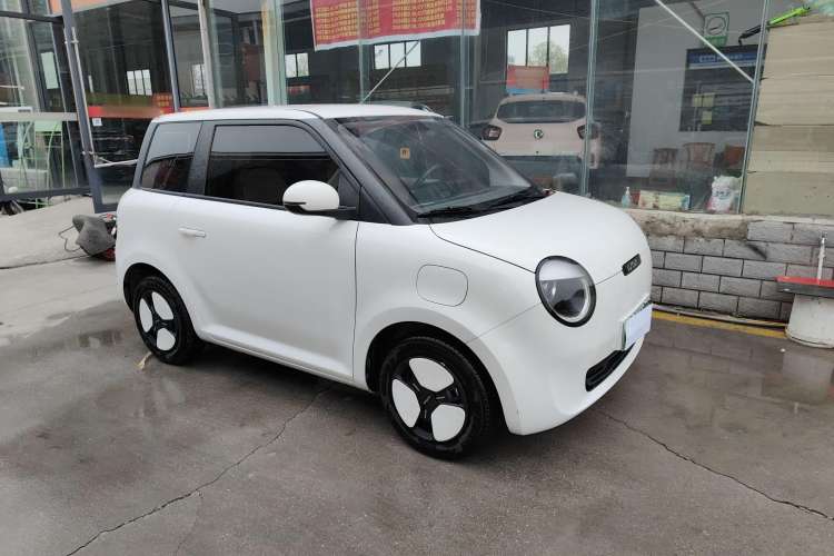 Used Changan Lumin 2023 301km Honey Dew Edition