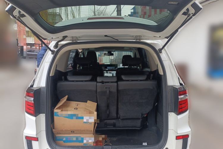 Used Honda Elysion 2016 2.4L Supreme Edition Trunk