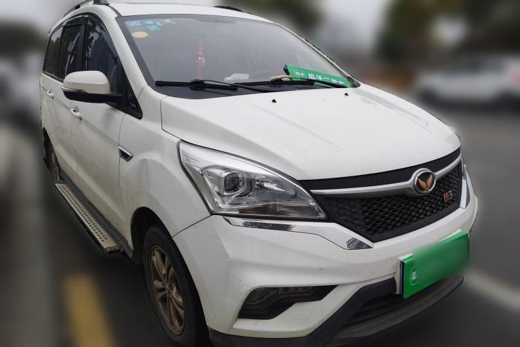 Used HYOSOW H3 2017 1.5L Manual Comfort Sunroof Version