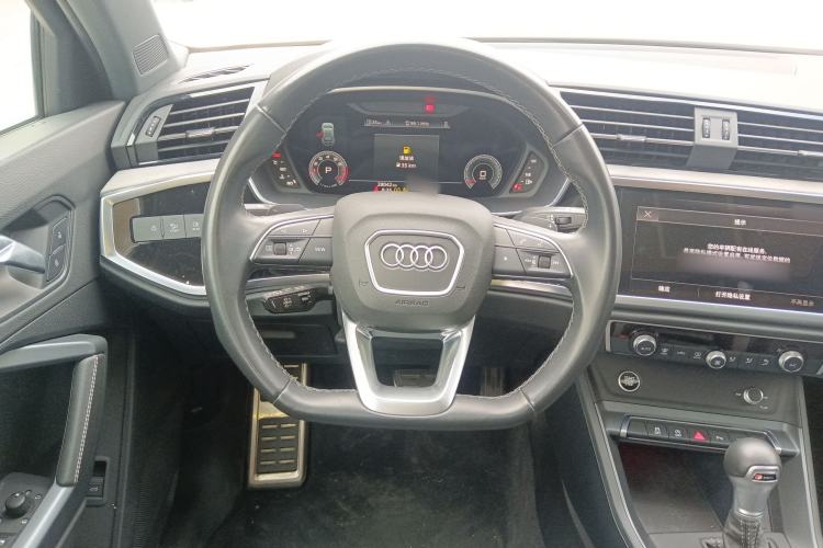 Used Audi Q3 2024 35 TFSI Fashion Dynamic Edition