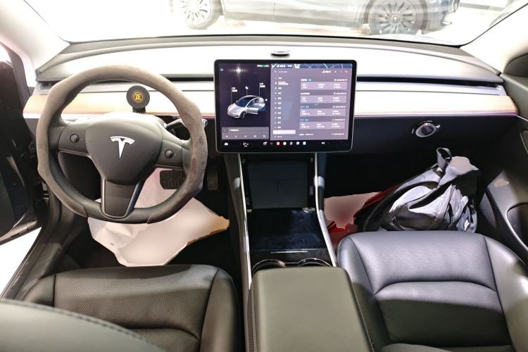 Used Tesla Model 3 2020 Long-Range Rear-Wheel-Drive Version