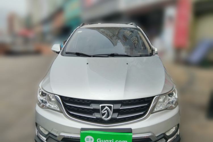 Used Baojun 730 2016 1.5T Manual Comfort Version 7 Seats
