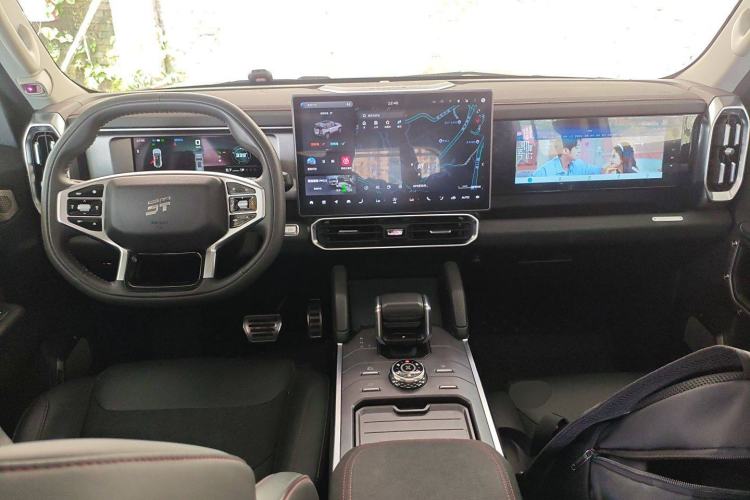 Used JETOUR Traveler 2023 2.0T All-Wheel-Drive CrossPRO
