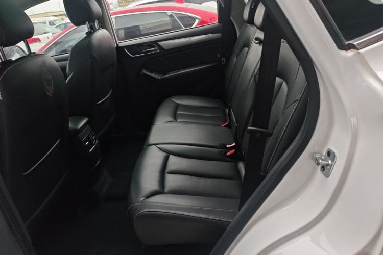 Used Roewe RX5 2019 20T Two-Wheel Drive Automatic 4G Connected Platinum Edition Left Rear Seat