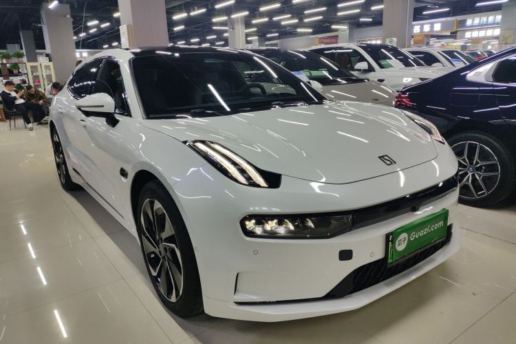 Used Zeekr 001 2022 Ultra-Long Range Dual-Motor ME Version Front Right 45 Deg