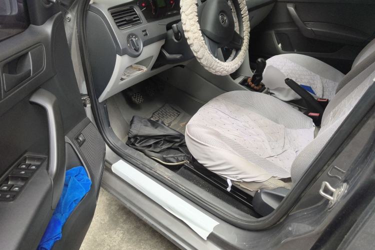 Used Skoda Rapid 2015 1.4L Manual Enjoyment Model