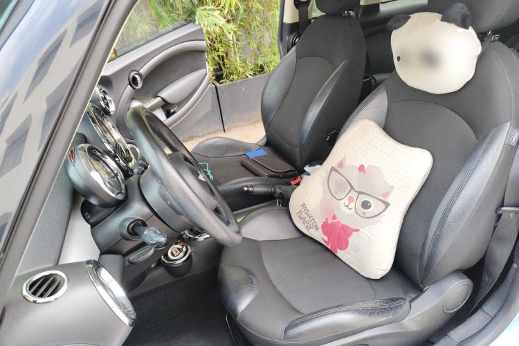 Used MINI Clubman 2011 1.6L COOPER Fun Left Front Seat