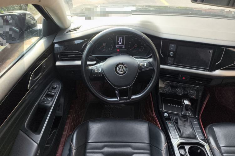 Used Volkswagen Passat 2019 330TSI Elite Edition China V Standard Steering Wheel