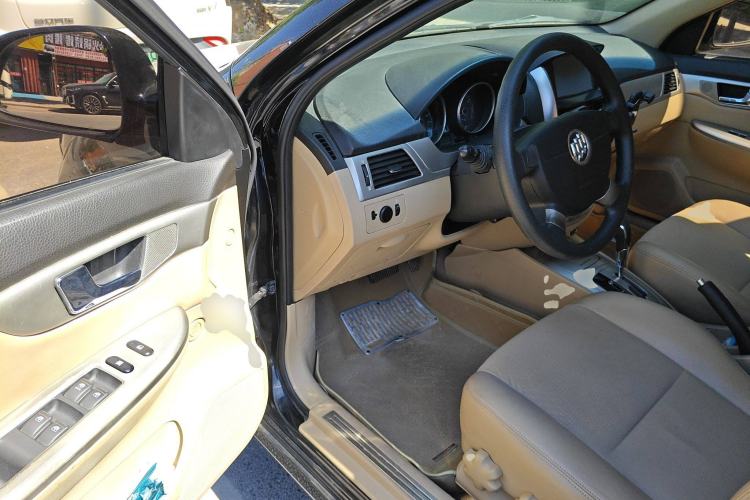 Used Buick Excelle 2013 1.5L Automatic Classic Model