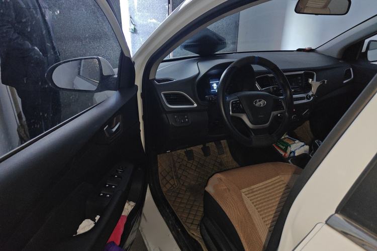 Used Hyundai Verna (new generation) 2020 1.4L Manual GLS Cool Edition
