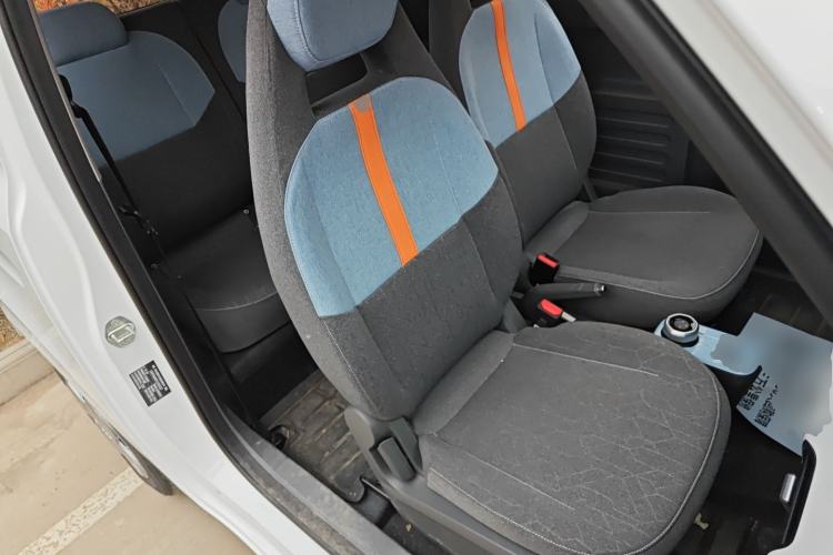 Used Geely Galaxy Panda 2024 Panda Mini 200km Endurance Bear
