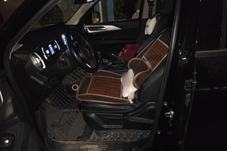 Used Great Wall King Kong Poer 2022 2.0T Manual Diesel Two-Wheel Drive Elite Version with Long Bed GW4D20M