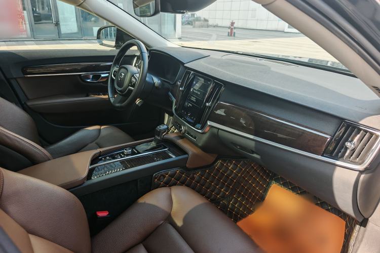 Used Volvo S90 2018 T5 Zhiyuan Edition
