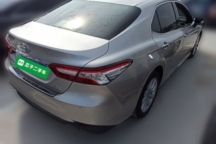 Used Toyota Camry 2018 2.0G Luxury Edition Rear Right 45 Deg