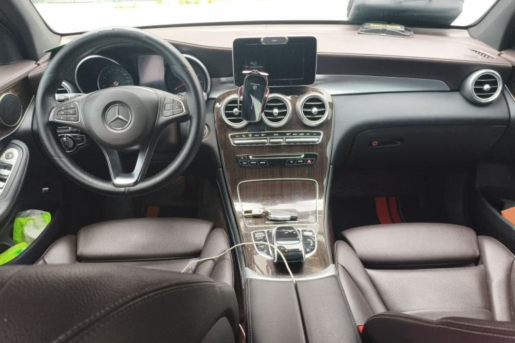 Used Mercedes-Benz GLC 2017 GLC 260 4MATIC Dynamic Edition
