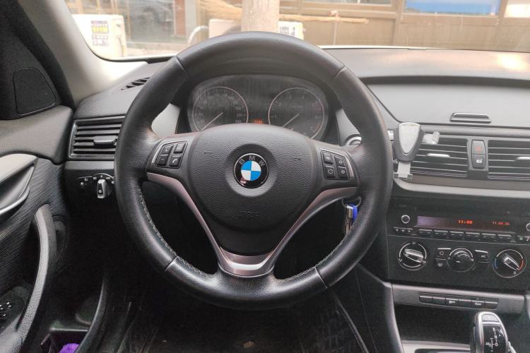 Used BMW X1 2014 sDrive18i Fashion Model
