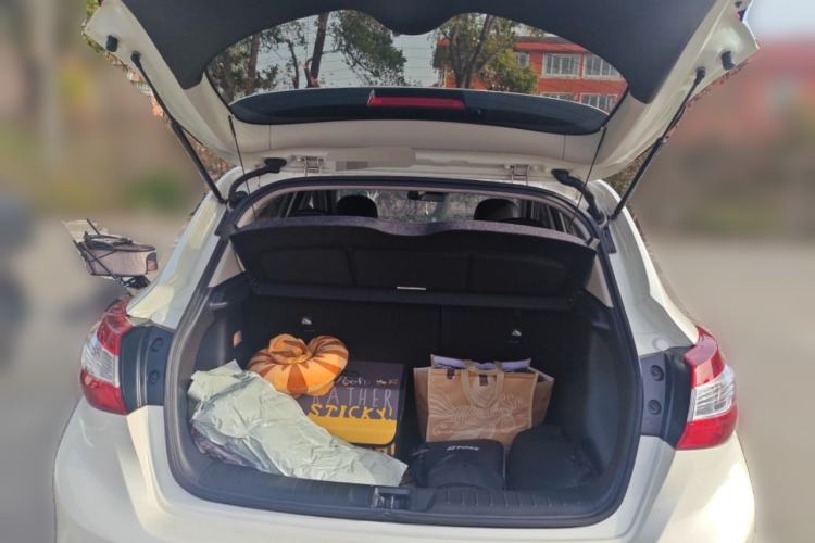 Used Nissan Tiida 2019 1.6L CVT Smart Drive Version China VI Standard