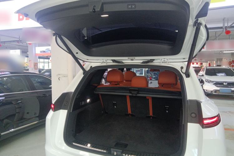 Used Li Auto L7 2023 Pro Model Trunk