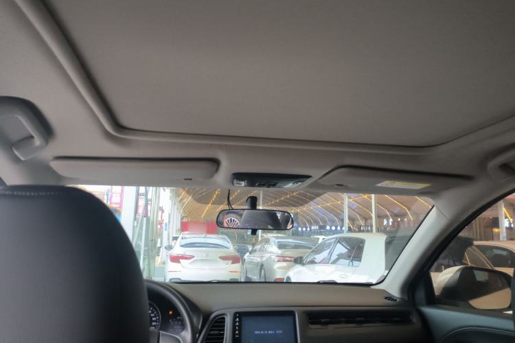 Used Honda Vezel 2020 1.5L CVT Luxury Edition