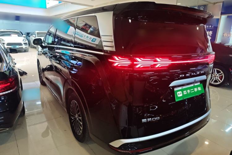 Used Denza D9 2024 DM-i 980 Four-Wheel Drive Prestige Model Rear Left 45 Deg