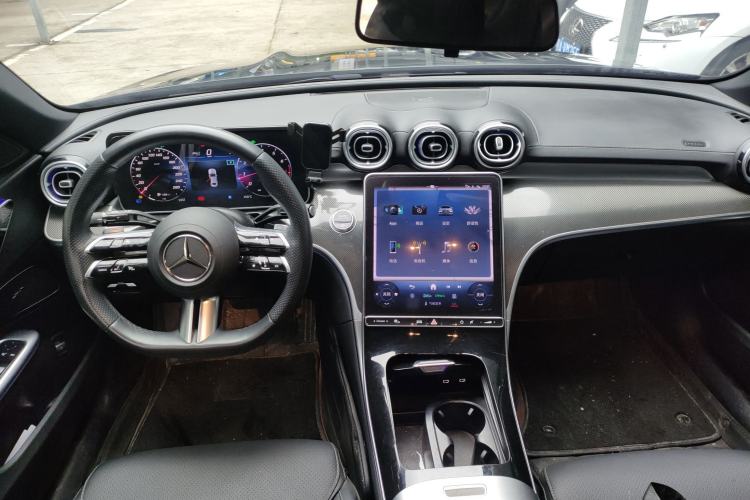 Used Mercedes-Benz C-Class 2023 Second Facelift C 260 L Sport Edition
