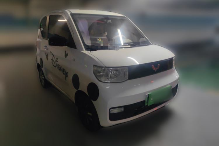 Used Wuling Hongguang MINIEV 2020 Enjoyment Model Lithium Iron Phosphate Front Right 45 Deg