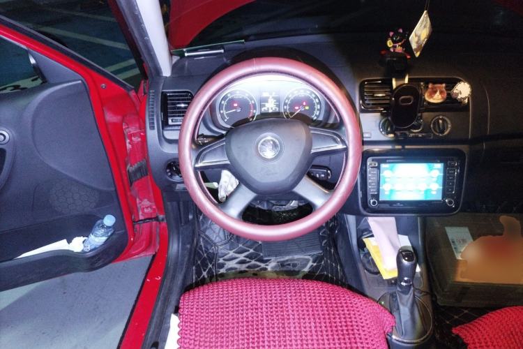 Used Skoda Fabia 2014 1.6L Automatic Monte Carlo Edition