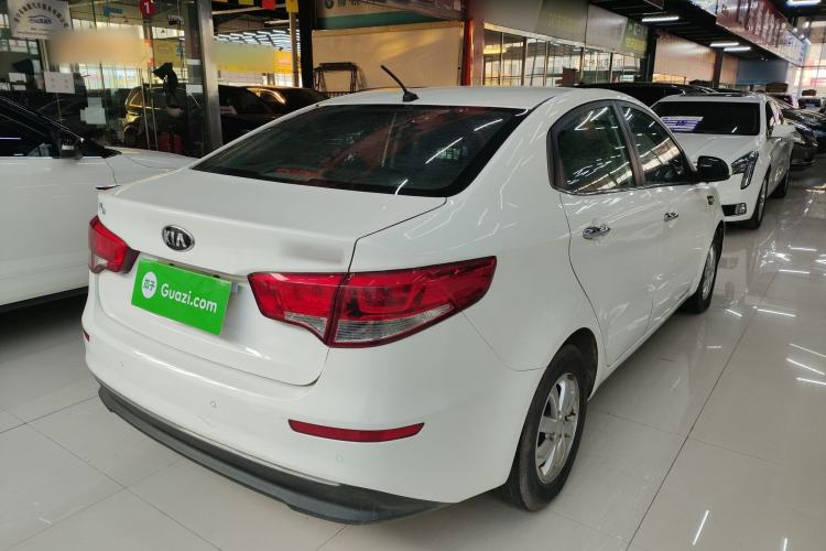 Used Kia K2 2015 Sedan 1.4L MT GLS