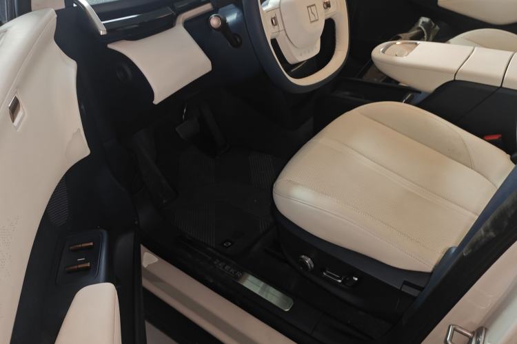 Used Zeekr X 2025 Four-Seater Rear-Drive Cube Version