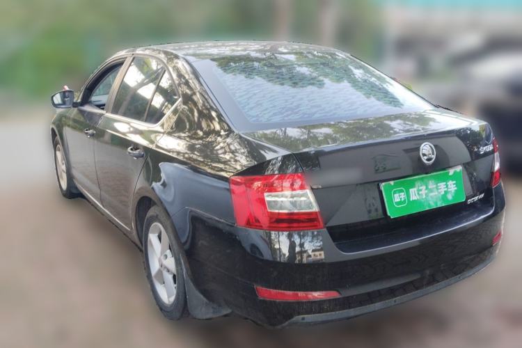 Used Skoda Octavia 2015 1.6L Automatic Yijie Edition
