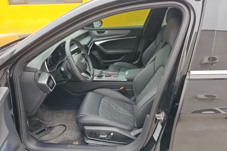 Used Audi A6L 2021 40 TFSI Luxury Dynamic Edition Driver Seat