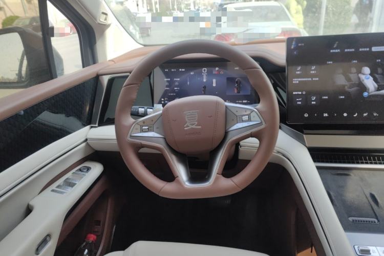 Used BYD Xia 2025 DM-i 1.5T 180km Excellence Model

