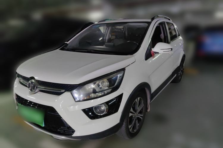 Used BAIC Senova X25 2015 1.5L Automatic Elite Model