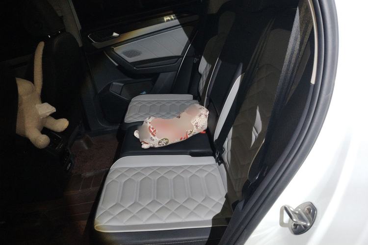 Used Volkswagen Tayron 2023 280TSI Two-Wheel-Drive Luxury Plus Advanced Version Left Rear Seat